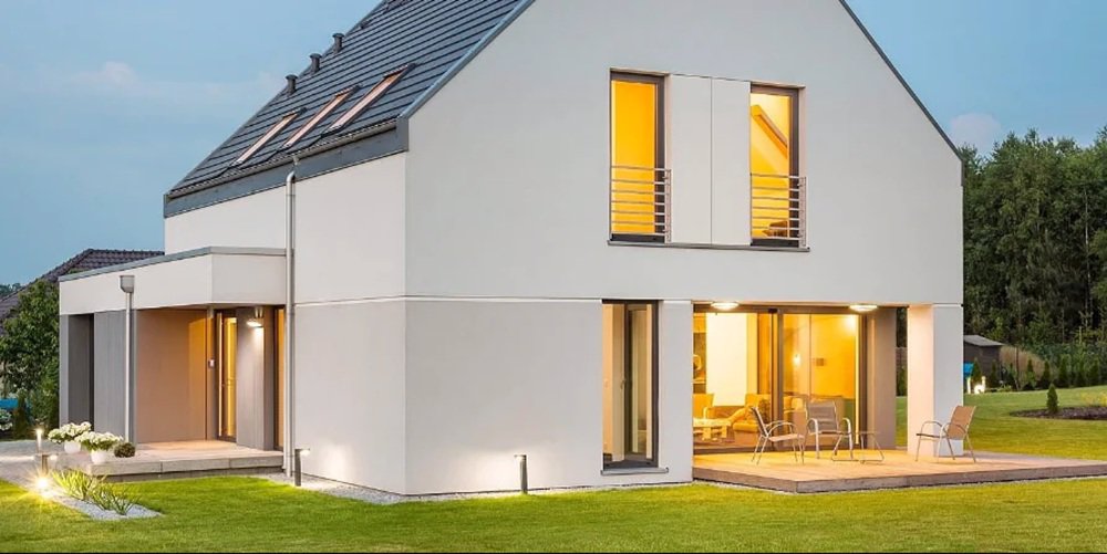 Wentylacja w budynkach jednorodzinnych: od obowiązku normowego do elementu optymalizacji energetycznej